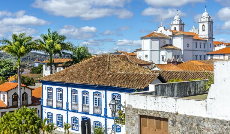 Cidades Históricas de Minas Gerais c/ Vesperata em Diamantina e Inhotim